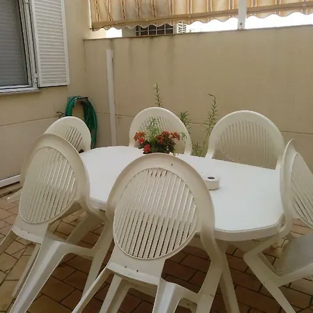 Puerta Del Arroyo شقة