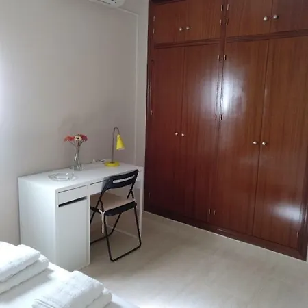 Puerta Del Arroyo شقة